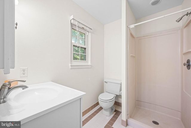 242 VALLEY STREAM LN, Chesterbrook, PA 19087