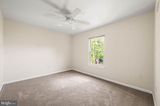 242 VALLEY STREAM LN, Chesterbrook, PA 19087