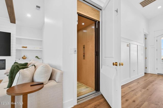 131 Shallotte Boulevard, Ocean Isle Beach, NC 28469