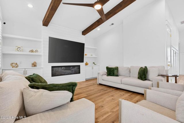 131 Shallotte Boulevard, Ocean Isle Beach, NC 28469