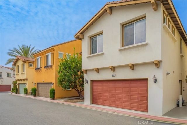 435 N Avo, La Habra, CA 90631