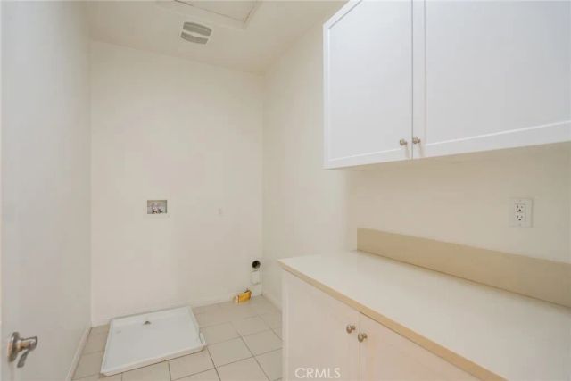 435 N Avo, La Habra, CA 90631