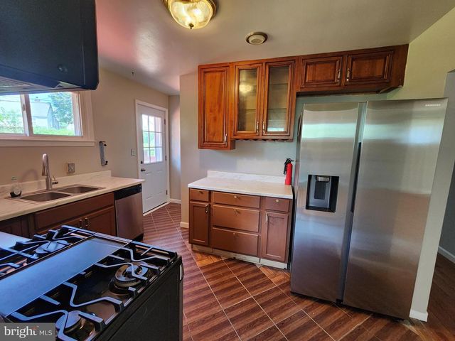 1808 WENTWORTH RD, Baltimore, MD 21234