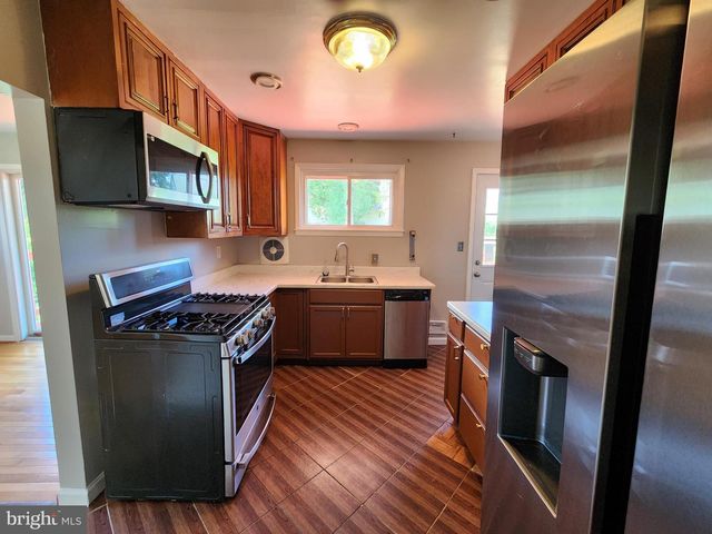 1808 WENTWORTH RD, Baltimore, MD 21234