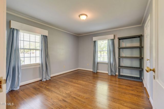 421 High Ridge Rd Road, Kingsport, TN 37660
