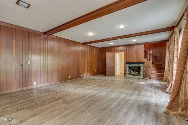 421 High Ridge Rd Road, Kingsport, TN 37660