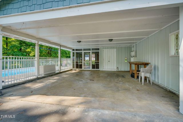 421 High Ridge Rd Road, Kingsport, TN 37660