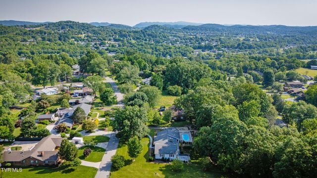 421 High Ridge Rd Road, Kingsport, TN 37660
