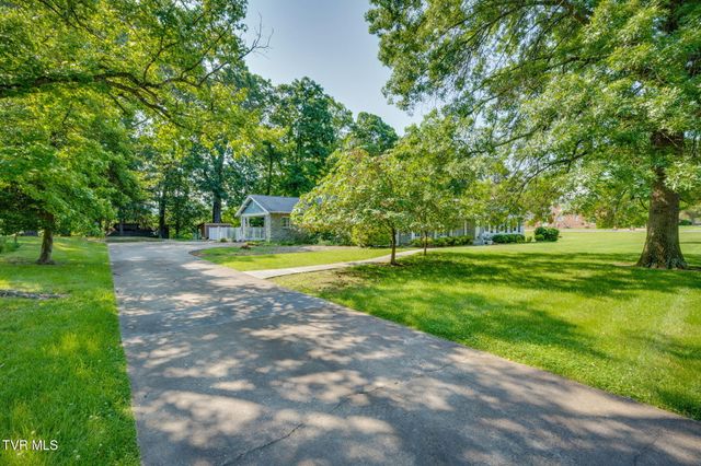 421 High Ridge Rd Road, Kingsport, TN 37660