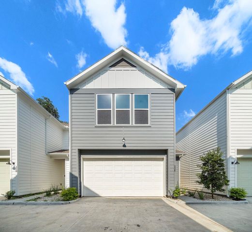 11 Wellford Street B, Houston, TX 77022