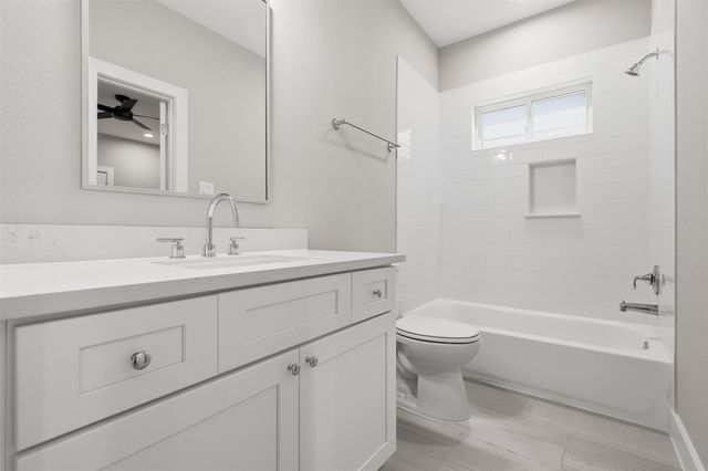 11 Wellford Street B, Houston, TX 77022