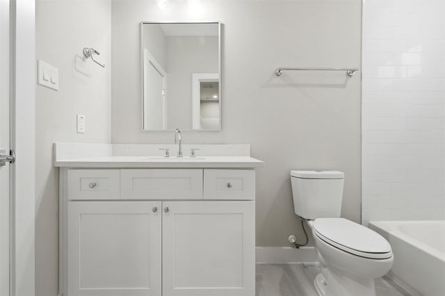 11 Wellford Street B, Houston, TX 77022