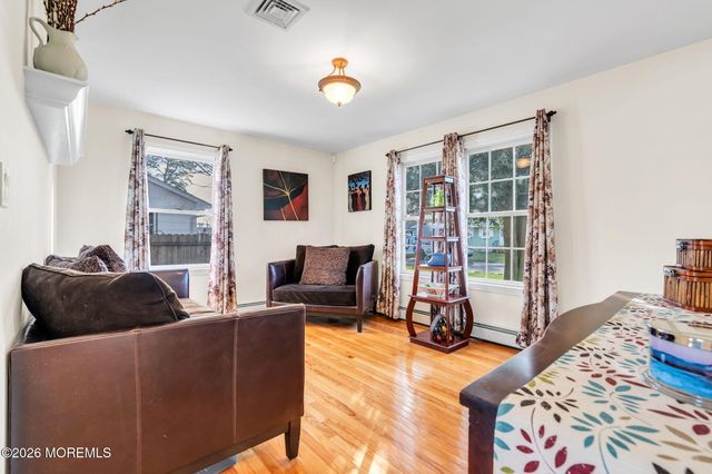 475 Admiral Road, Forked River, NJ 08731