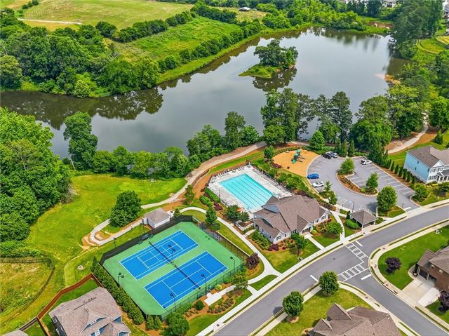 147 Fieldbrook Crossing, Canton, GA 30115