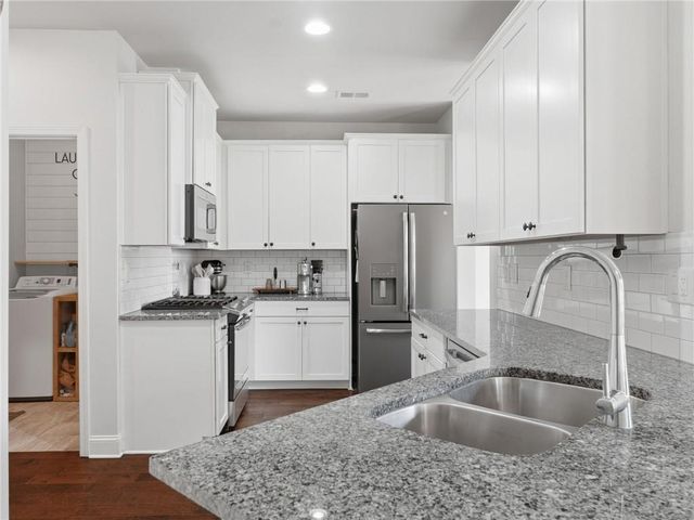 147 Fieldbrook Crossing, Canton, GA 30115