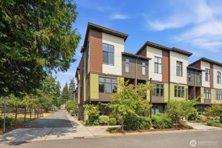 5501 240th Street SW #A, Mountlake Terrace, WA 98043
