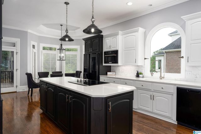 302 PALACE DRIVE, Trussville, AL 35173