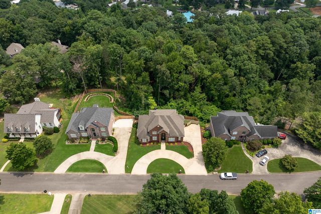 302 PALACE DRIVE, Trussville, AL 35173