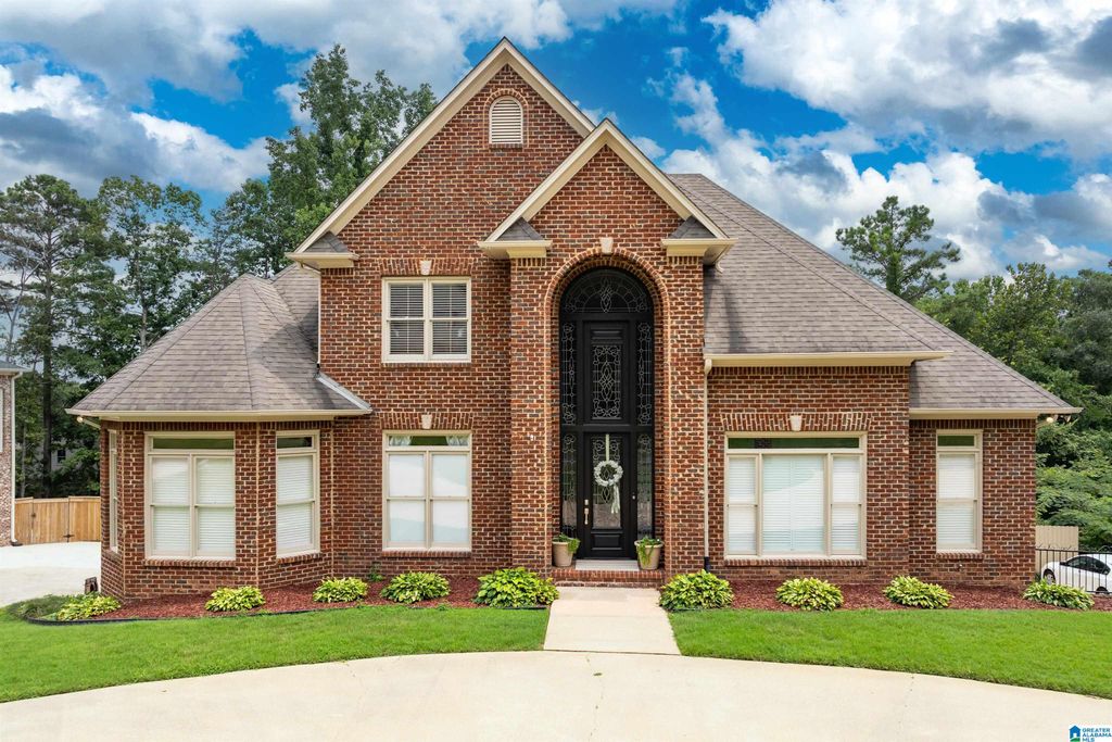 302 PALACE DRIVE, Trussville, AL 35173
