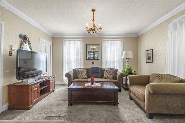 275 Orchard Street, Kansas City, KS 66101