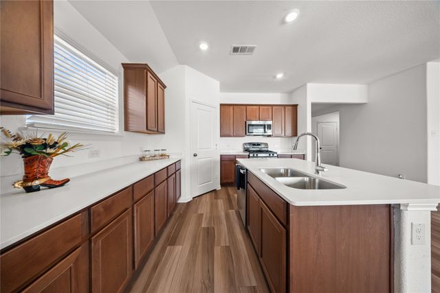 1522 Coldwater Way, Crandall, TX 75114