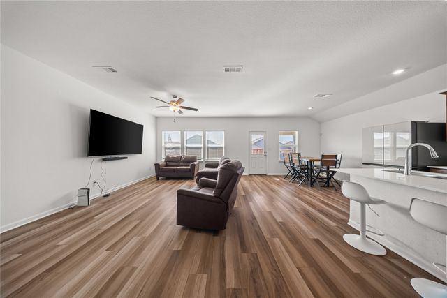 1522 Coldwater Way, Crandall, TX 75114