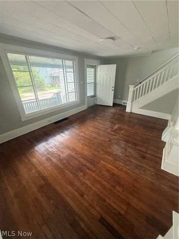 1406 Hart Street, Akron, OH 44306
