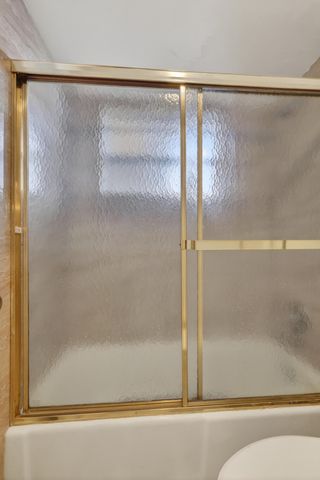 3990 NW 42nd Avenue Apt 304, Lauderdale Lakes, FL 33319