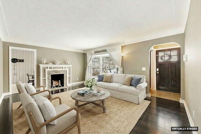 4128 Yates Avenue N, Robbinsdale, MN 55422