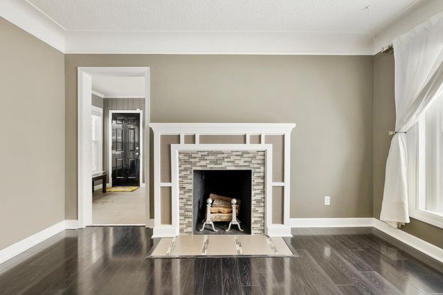 4128 Yates Avenue N, Robbinsdale, MN 55422