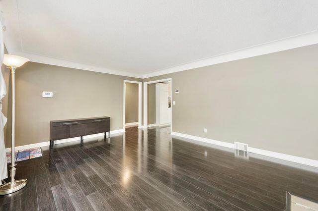 4128 Yates Avenue N, Robbinsdale, MN 55422