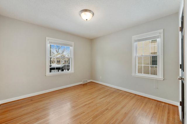 4128 Yates Avenue N, Robbinsdale, MN 55422