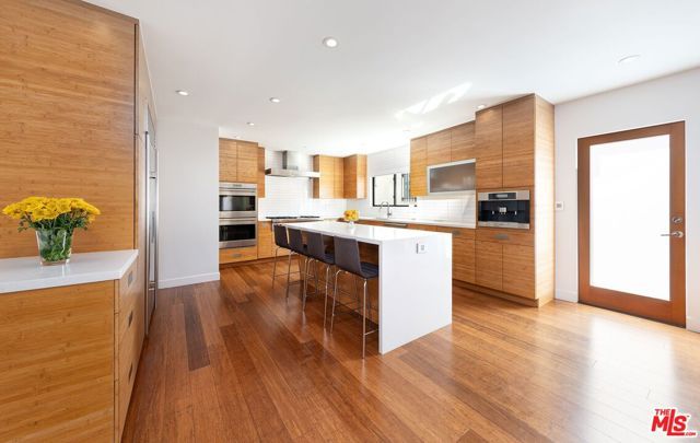 7826 W 80th Street, Playa Del Rey (los Angeles), CA 90293