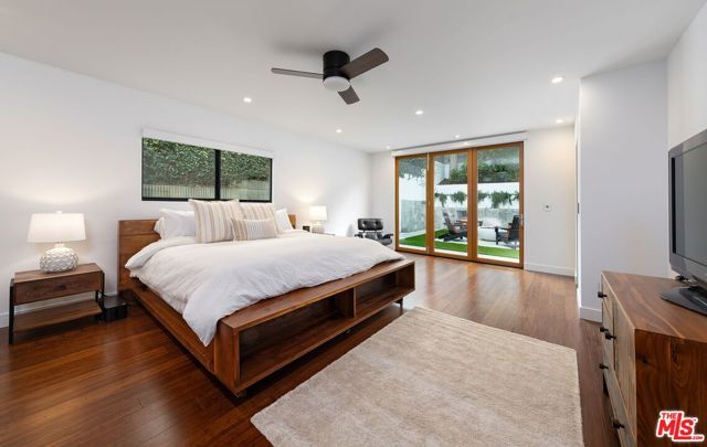 7826 W 80th Street, Playa Del Rey (los Angeles), CA 90293