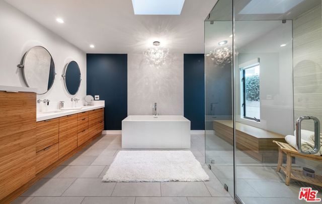 7826 W 80th Street, Playa Del Rey (los Angeles), CA 90293