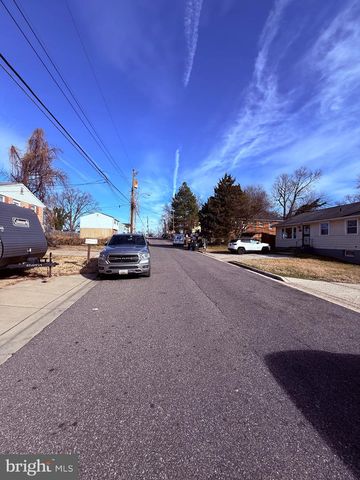 DRUM AVE, Capitol Heights, MD 20743