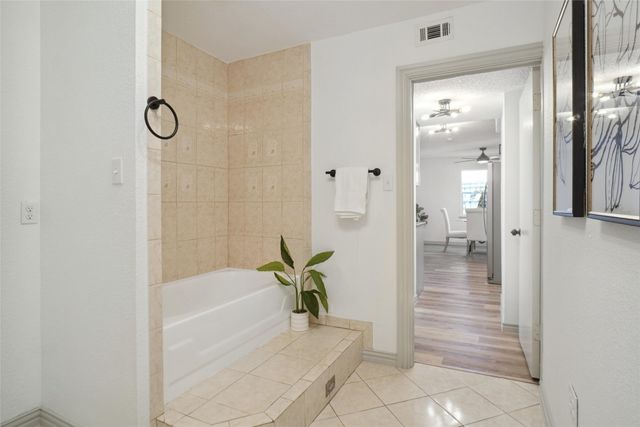 636 W Cedar Street, Hurst, TX 76053