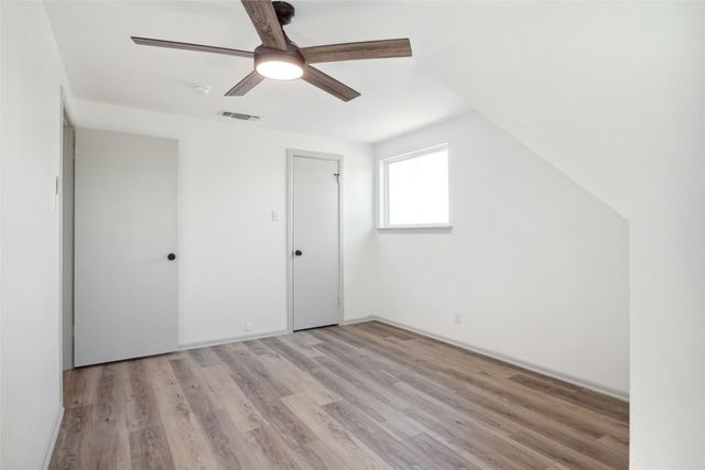 636 W Cedar Street, Hurst, TX 76053