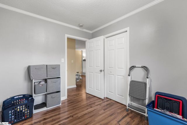 6301 N Pinnacle Drive, Spartanburg, SC 29303