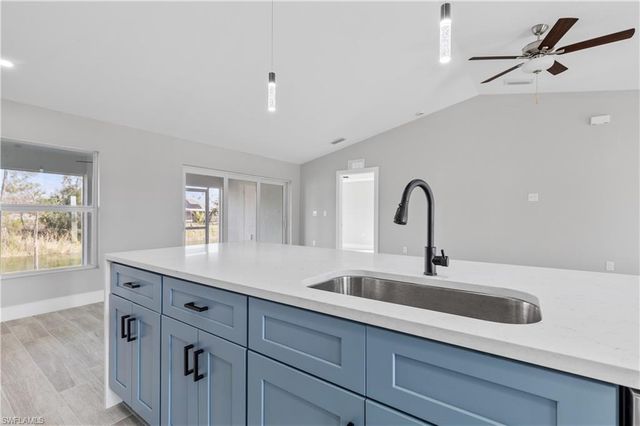 3509 NE 21st AVE, Cape Coral, FL 33909