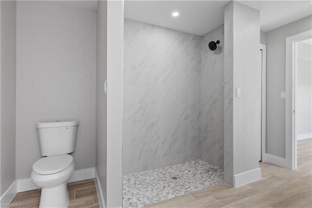 3509 NE 21st AVE, Cape Coral, FL 33909