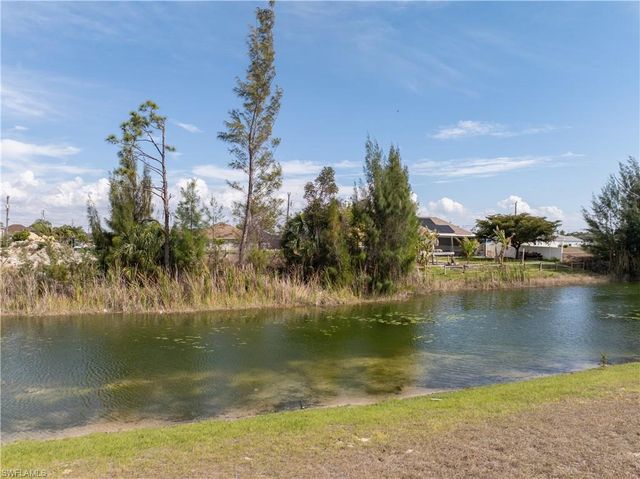 3509 NE 21st AVE, Cape Coral, FL 33909