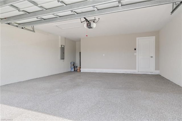 3509 NE 21st AVE, Cape Coral, FL 33909