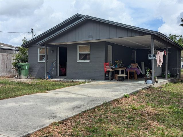 8111 N 13TH STREET, Tampa, FL 33604