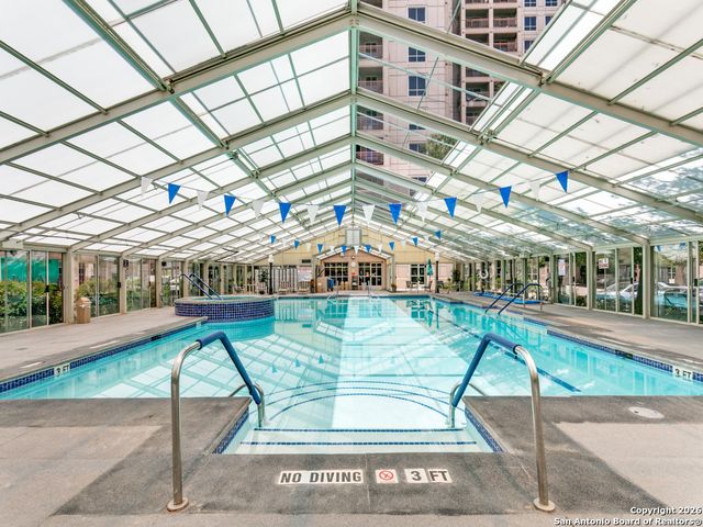 1 Towers Park Ln Apt 1202, San Antonio, TX 78209