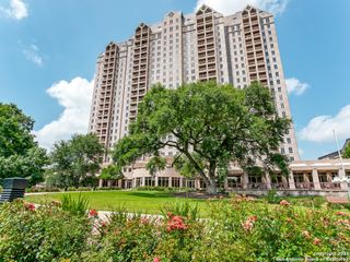 1 Towers Park Ln Apt 1202, San Antonio, TX 78209