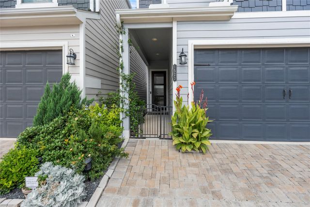 1523 Canter Bayou Way, Houston, TX 77043