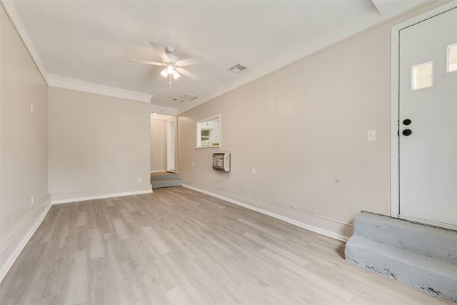 205 E 7th Street, Kaufman, TX 75142