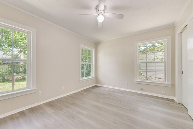 205 E 7th Street, Kaufman, TX 75142