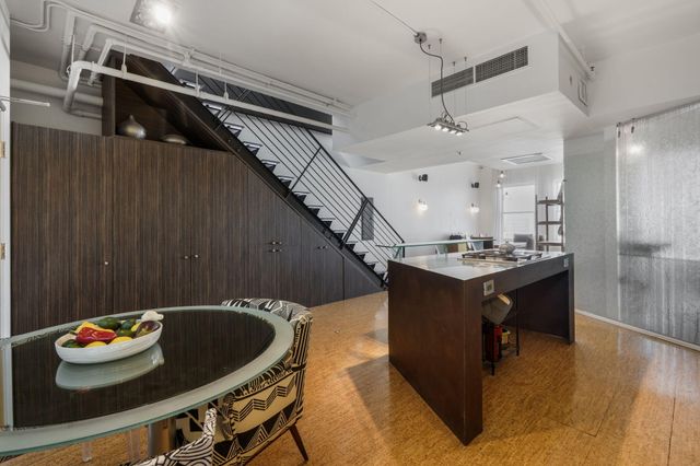 219 Central Avenue NW 506, Albuquerque, NM 87102